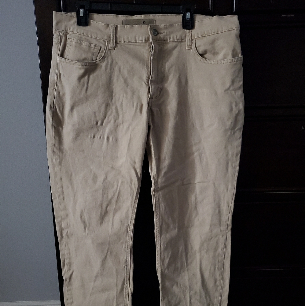 Chinos